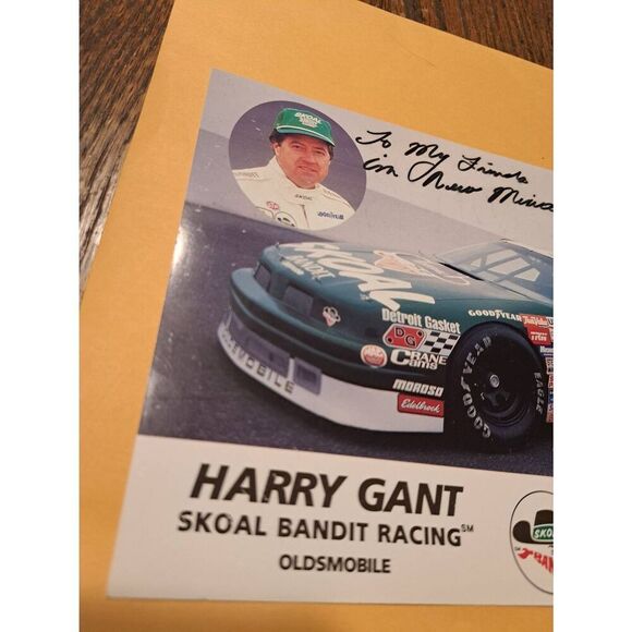 1989 Harry Gant Autographed NASCAR Driver Card Skoal Bandit Racing 6x9 Vintage - Picture 4 of 5
